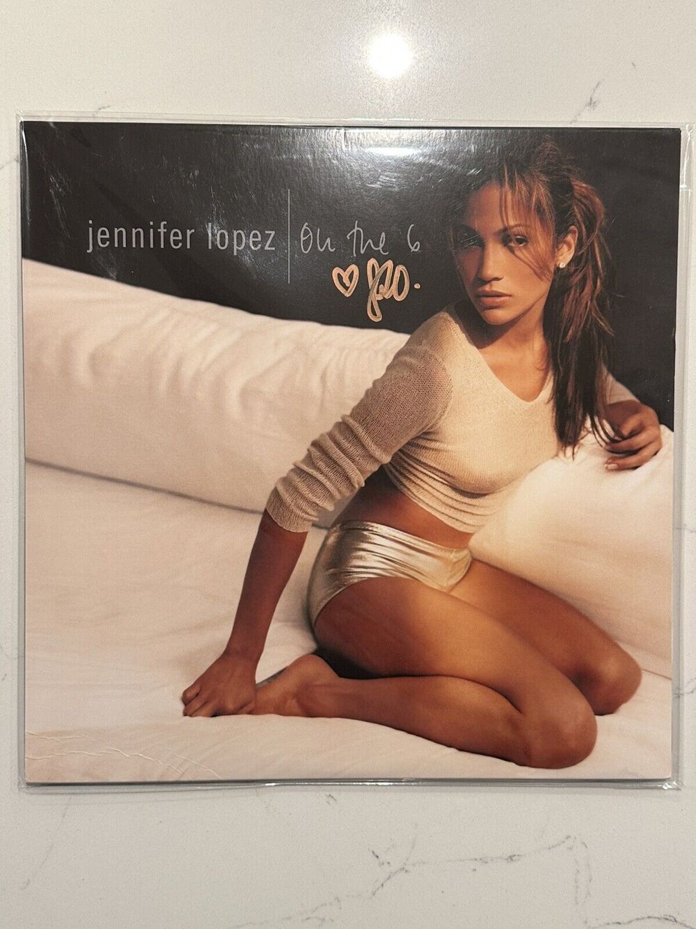 JENNIFER LOPEZ SIGNED Deluxe On the 6 Vinyl AUTOGRAPHED JLO